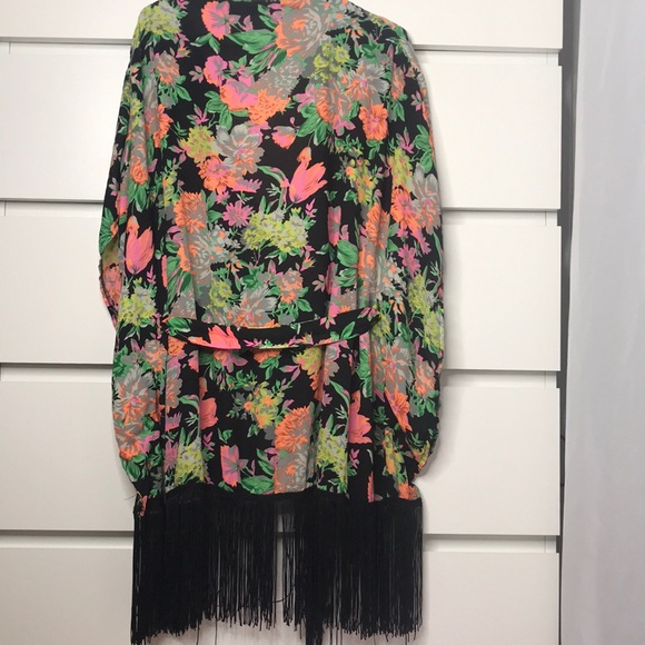 Floral Kimono - Picture 6 of 6